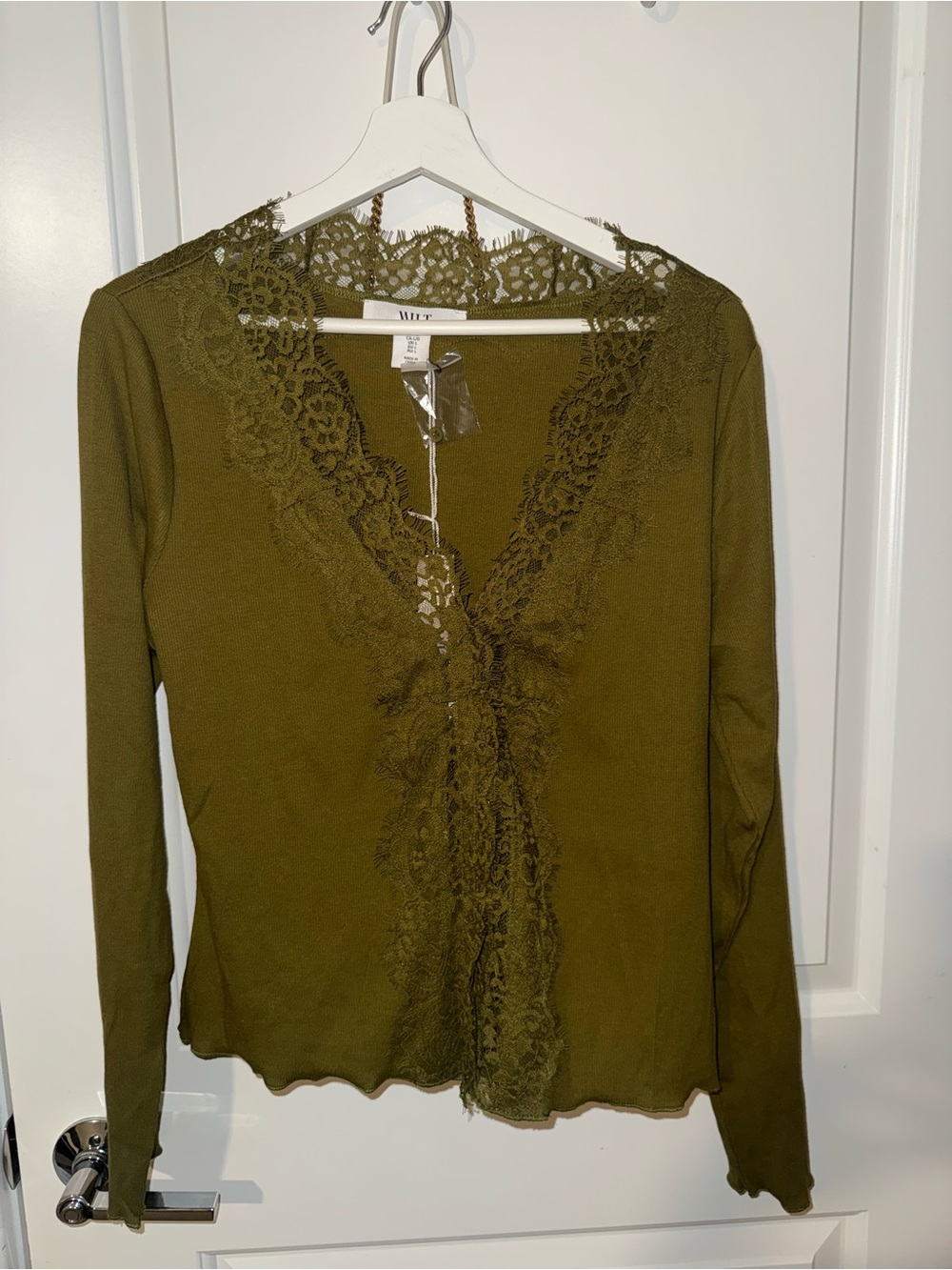 Women’s Lace Long Sleeve